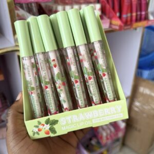 Strawberry magic lip oil